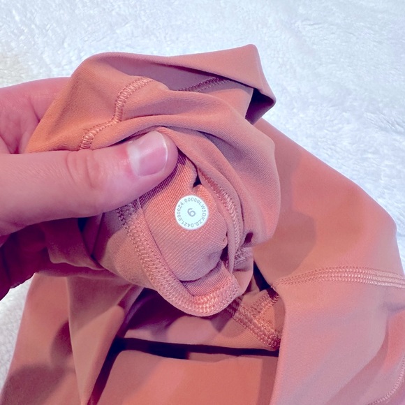 Lululemon Wunder Train Leggings Size 6 - Picture 2 of 4